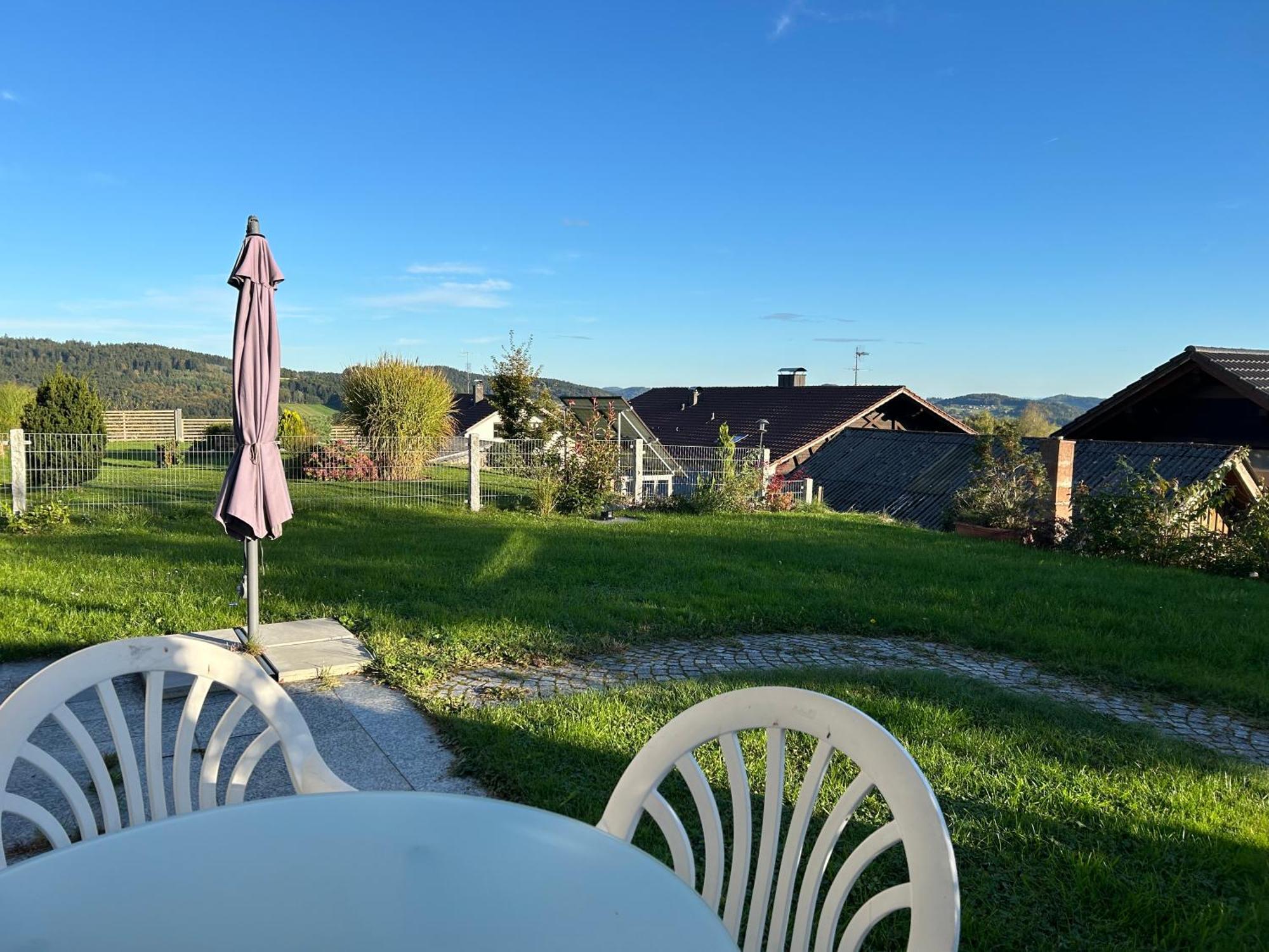 Ferienwohnungen Alpenblick Mit Garten -Panoramasauna- Kirchdorf im Wald Eksteriør bilde